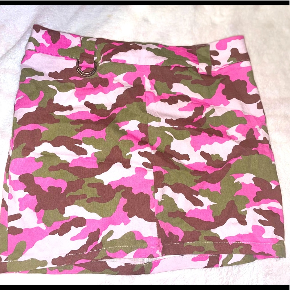 Fashion Nova Pink Camouflage Mini Skirt Size Small